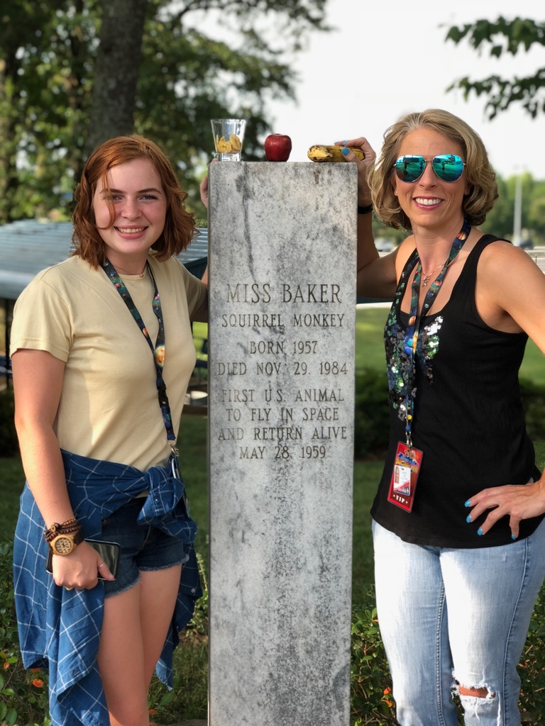 #FlashbackFriday to when @spacechelle & @AbiYoungkerLax visited Miss Baker's memorial at @RocketCenterUSA. We are headed to Alabama next week with #GoForLaunch & will be definitely making a visit again! GoForLaunch.space #SpaceInspires @Astro_MissBaker #AnimalAstronaut #fbf