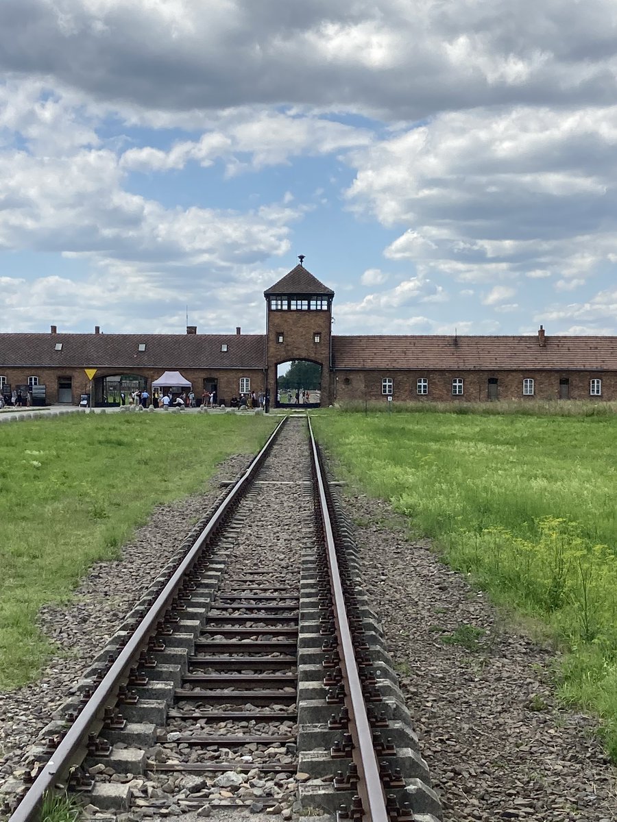 Bob Shewan tweet media