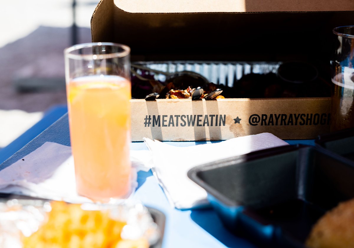 LandGrantBeer's tweet image. Most folks think of us when they're thirsty, but don't forget us when you're hungry, too! Thurs-Sun, you can snag award-winning BBQ from @rayrayshogpit, pizza (pie or slice) from @LateNightSlice and sweet made-to-order mini donuts from Dodo Donuts -- all right in our Beer Garden!