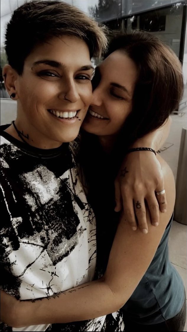 kateseriously's tweet photo. Missing every moment. 🖤 #kateseriously #love #catogib #ldr #ldrcouple #longdistancerelationship #lgbt #lgbtq #california #gibraltar #thatsmiletho https://t.co/hGljqzMsXD