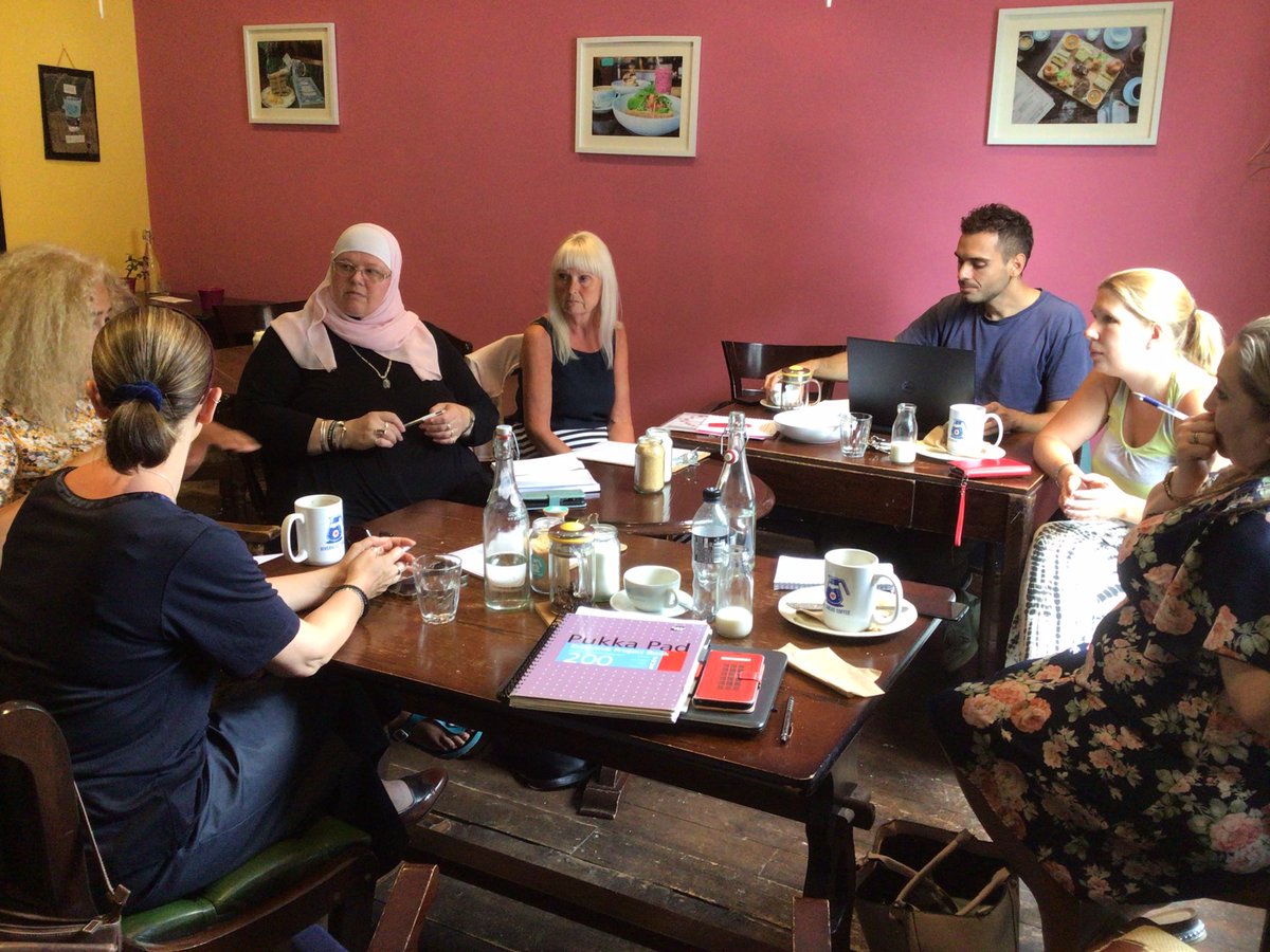 NELincsChaplain's tweet photo. Great meeting this morning with 4 #CommunityCooks who’re helping us with #EdibleGrimsby, Charlotte from @theculturehouse, Carol from @GreenFuturesGY, & Pablo from @EEALondon planning the eating part of the #GrowCookShare celebration in #Grimsby on 1st October #CommunityGrowingNEL https://t.co/qBRt1ABy0G