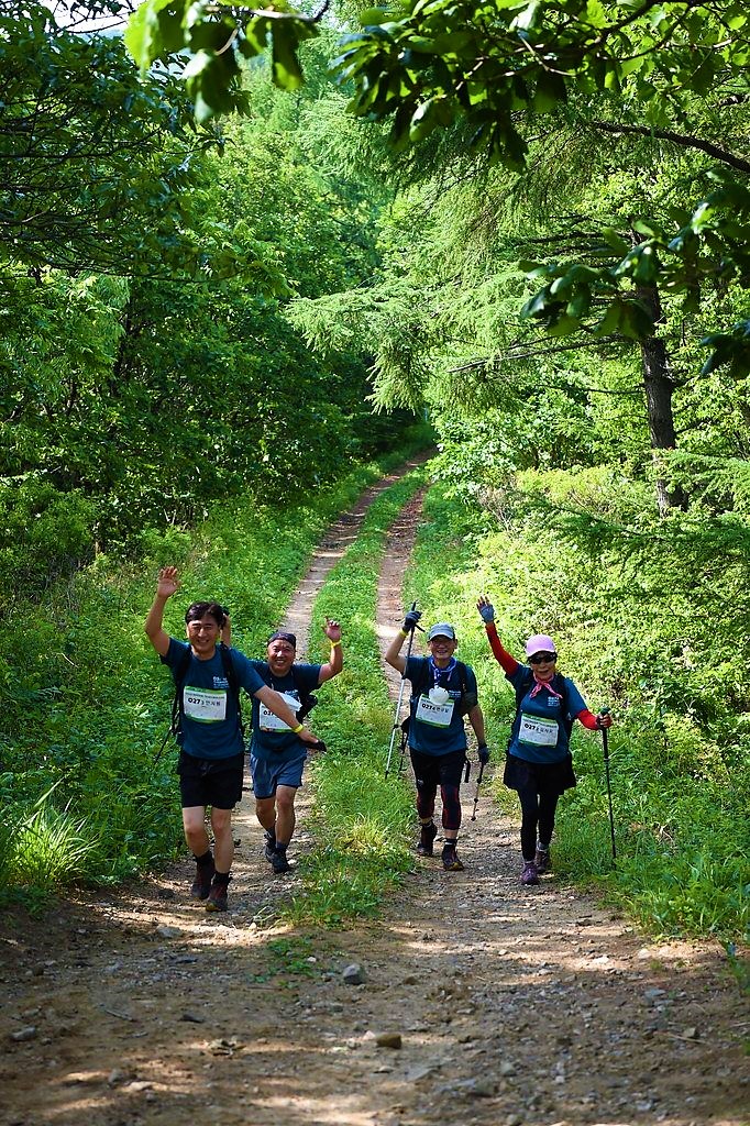 Well done to the 100 teams who took part in Trailwalker Korea last month👏
We love to see Trailwalker events taking place across the world and in such beautiful locations! 
If you would like to take on Trailwalker UK, there’s still time to sign up - bit.ly/3PtLcqp