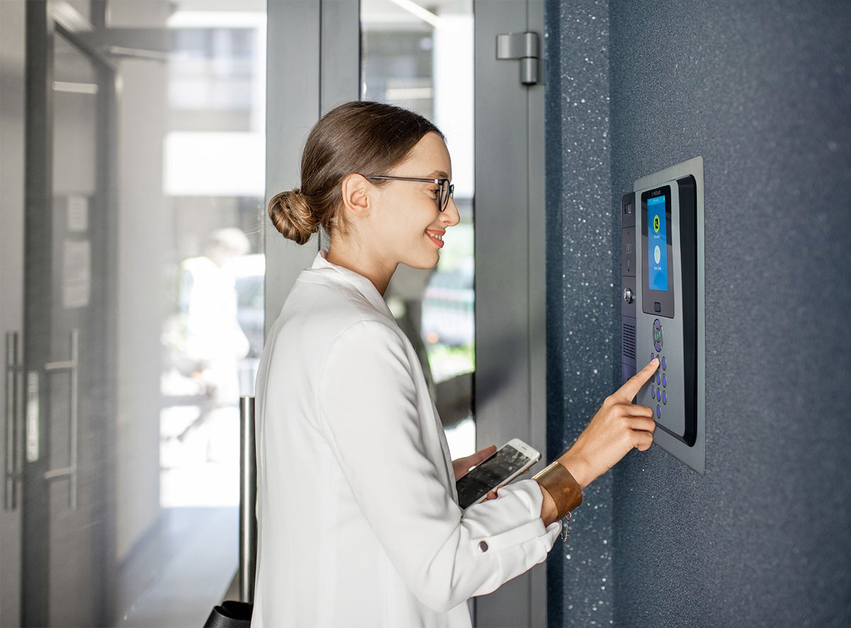 Nice_Linear's tweet photo. From stand-alone controllers to multi-family telephone entry systems, Linear has developed the broadest, most effective, and durable range of access controllers to compliment any access system. ⁠
⁠
View Linear® telephone entry systems: https://t.co/KjoMh1qKHh https://t.co/6AhWAWkxA7