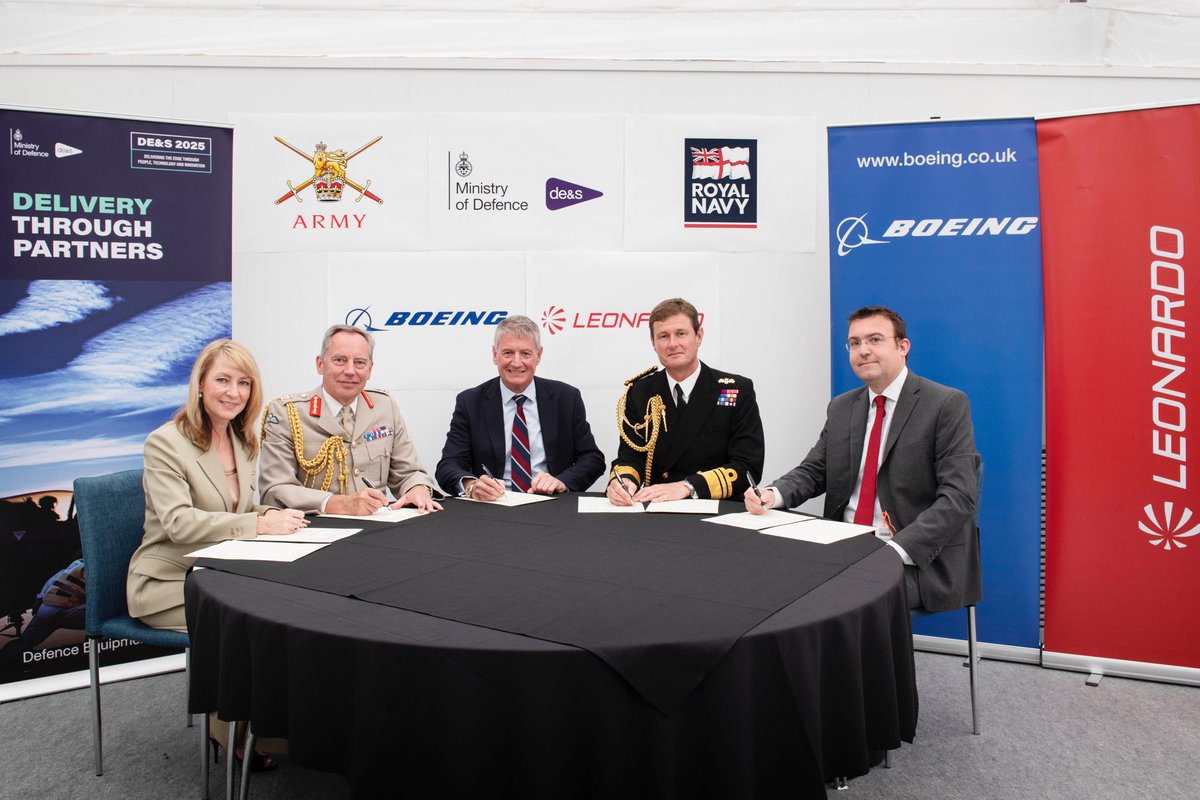 UKArmaments's tweet photo. Signed at @airtattoo✍️We are working with @RoyalNavy, @BritishArmy, @BoeingUK &amp; @Leonardo_UK to explore a Rotary Wing Enterprise (RWE) to transform support for Apache, Chinook, Merlin &amp; Wildcat helicopters to increase availability, sustainability &amp; capability for UK Armed Forces. https://t.co/0GleCQaxlj