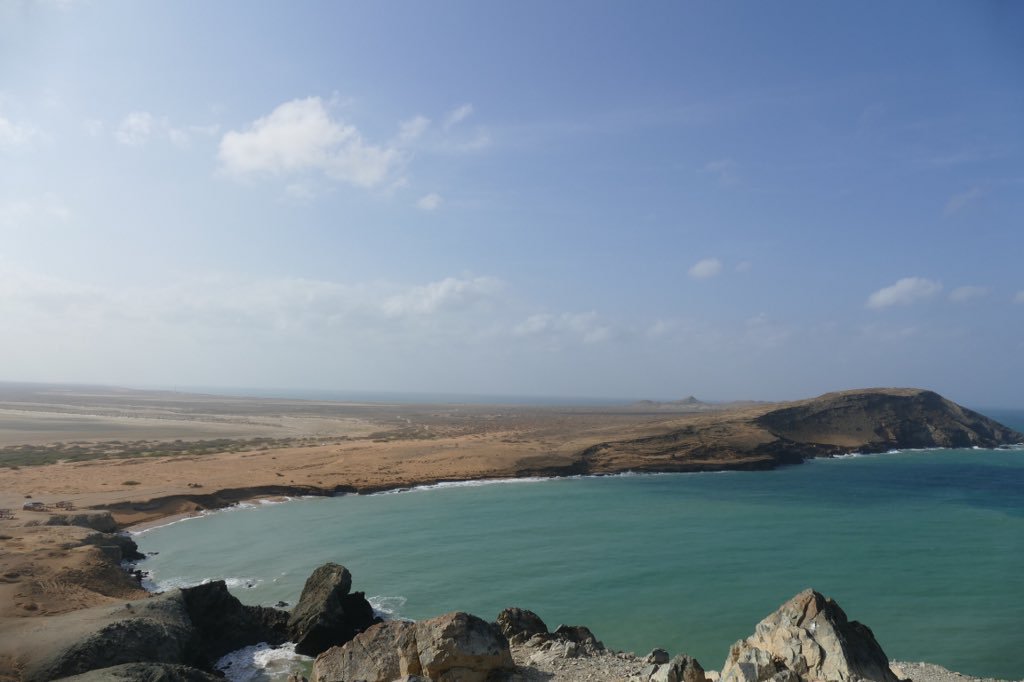 LoBuenoDeCol's tweet photo. Aquí inicia Sur América: Punta Gallinas en La Guajira

#ColombiaMagnífica 

Fotos archivo personal de @RalHernando tomadas en 2015 https://t.co/F6nUNKkzMA