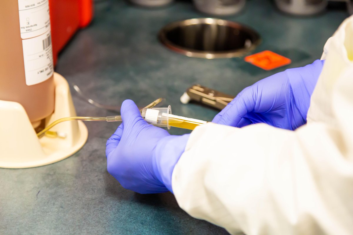 CSLPlasma's tweet photo. #PlasmaFacts

Plasma is a clear-yellow liquid that suspends blood cells and helps transport antibodies, nutrients and waste through the body.

It makes up the majority of our blood and is approximately 92% water. https://t.co/KQeZnBfYrq