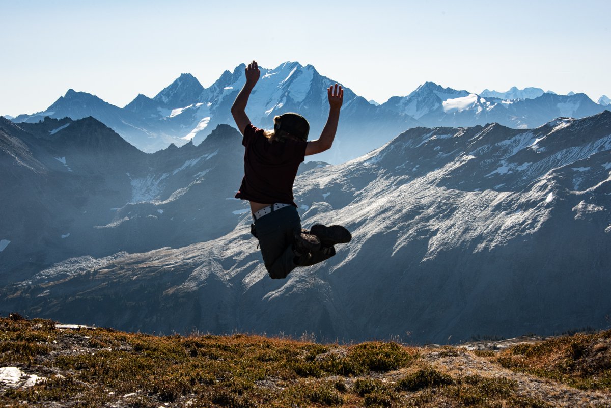 TourismGolden's tweet image. How we feel about this summer heat and the alpine trails that it's gunna open up

#goldenbc #goldenrules #alpinehiking #summerinthemountains