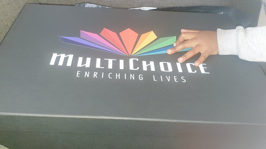 ThandivMqwathi's tweet photo. Thank You So Much🙏
Prize Received 🥰🤗💃🥳#TrueIcons @MultiChoiceGRP @MPHOWABADIMO22 https://t.co/2Kim1Q3m1N