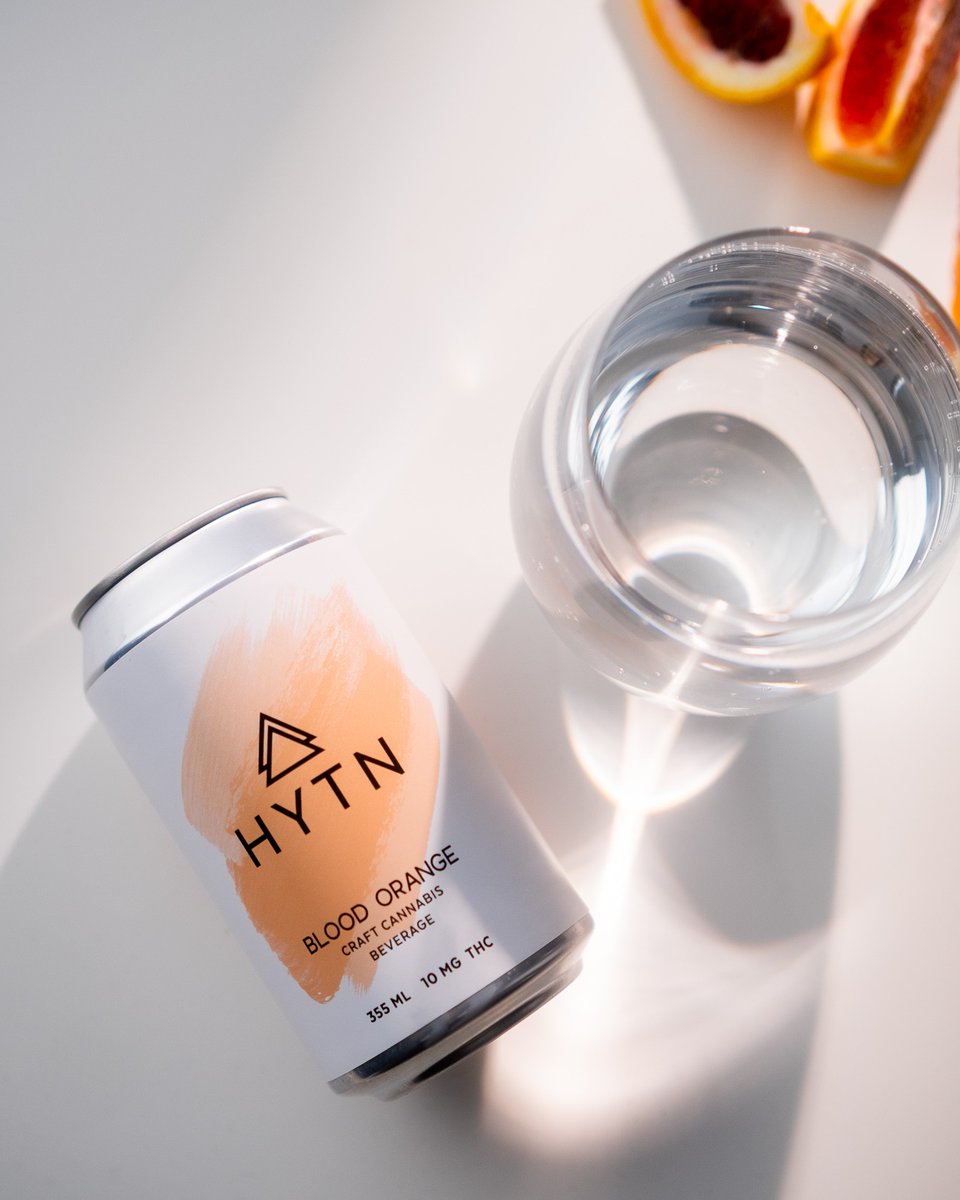 HytnLife's tweet photo. Clearly Sugar-free. You may have noticed most cannabis beverages have a few grams of sugar in them, and that's cool if that's your vibe, we just went another way with it and made really tasty beverages with 10 mg THC and zero calories. https://t.co/thfXy3gRbR