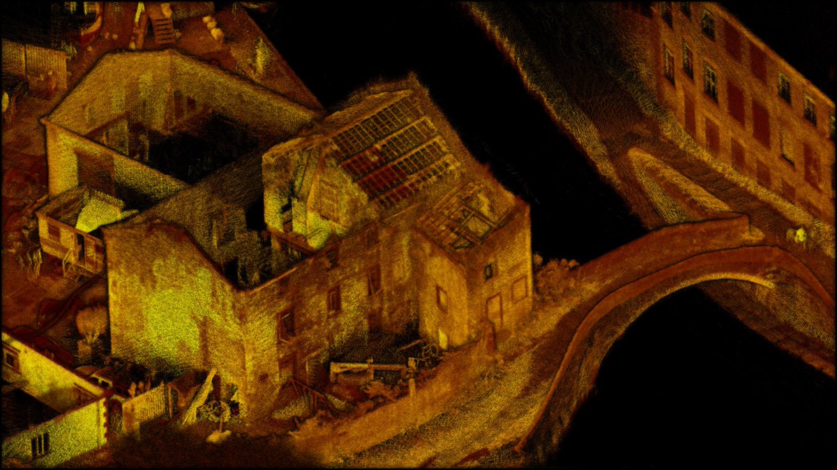VisHeritage's tweet photo. 1/2 Marking 100 years since the Bradford spur of the #LeedsLiverpoolCanal last closed today. https://t.co/nppETDll2M