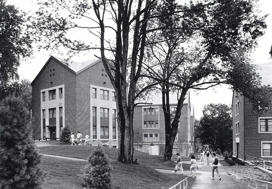 Fitchburg_State's tweet photo. Resident students back in 1992 heading to class from Mara Village. Share a picture of your residence hall when you attended!  #FalconFlashbackFriday #fitchburgstate https://t.co/sAI2fgVYJN