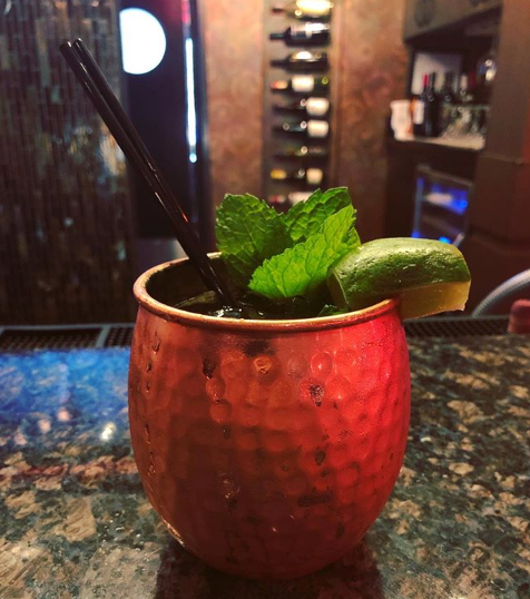 It’s never too early for a delicious cocktail! 😉🥂
#NewMandarinGarden #FarmingtonHillsMI