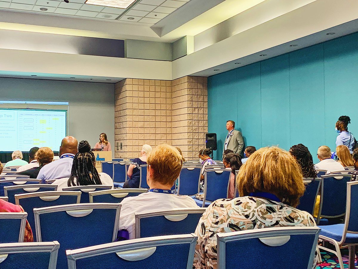 WKJones89's tweet image. #ProudMoment This week @RobertsdaleHS presented 3 times @ MEGA Conference! They shared their journey w/ tailoring 
 Academic Opportunities “skinny” periods to serve all Ss &amp;amp; 📈⬆️ achievement; also sharing how RtI DOES work at a 7A HS! @ALSDEOSI @BaldwinSchools @AlabamaAchieves