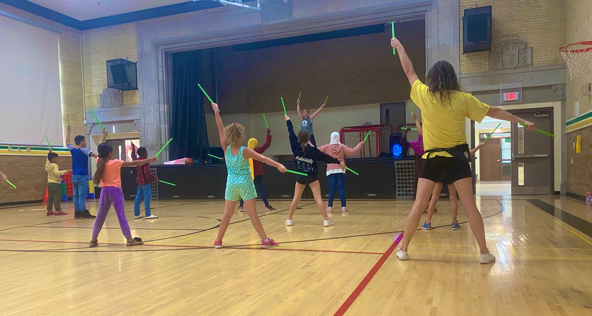 Taunia Mathias tweet media