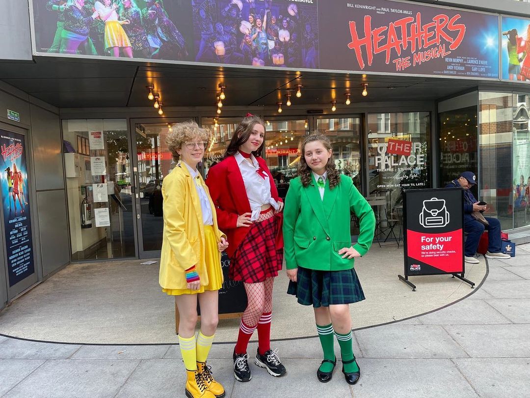 HeathersMusical's tweet photo. The Westerberg cheerleaders have found something else to cheer about! These cosplaying Corn Nuts! β€οΈπππ #BigFunFriday π§΅harleychandlercosplays (Insta), @vexorphoenix, @WalshhhGGs, @Lazzaaa_b https://t.co/8W0zVeO7hw