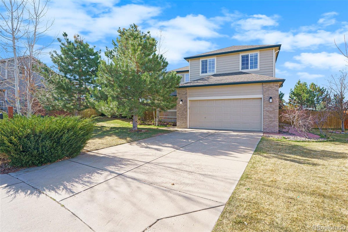 JanetGunther2's tweet photo. If you've been holding out for the perfect home, look no further. #homesweethome #newhome  https://t.co/DHAHGwijMU https://t.co/42d2d9uBnl