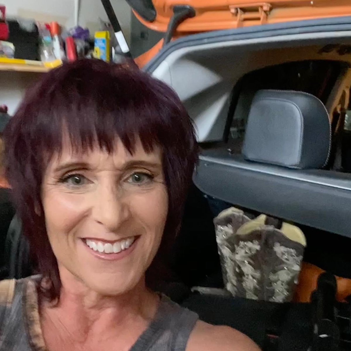 RandieONeil's tweet photo. On the road again! Next show of the tour is at 6:30pm at WHUP Hillsborough on air with Bon Johnson!
#whup #bonjohnson #ontheroadagain #tour #livemusic #folk #indie #singersongwriter https://t.co/ULvne9RcSF