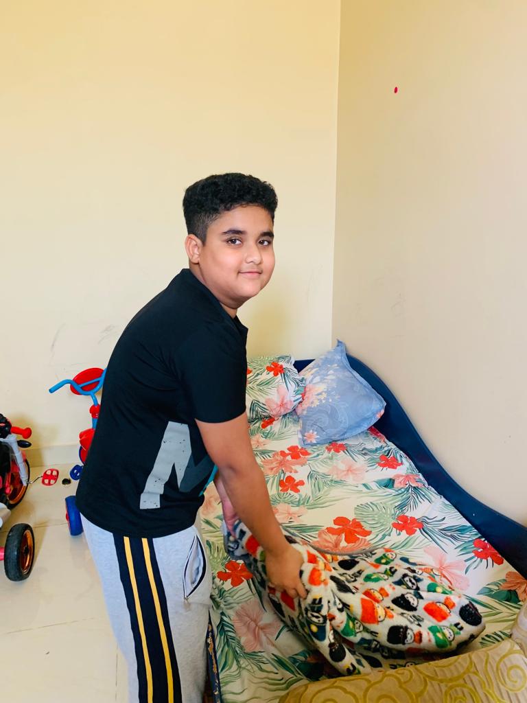 SabihaGazali's tweet photo. Gratitude as Pedagogy 
Summer Holiday Task: @ShiningStarSchl Students making there bed tidy. 
 #T4Edu #MOEUAE @VikasPota @AbhilashaTochi #Strongschools #Bestschoolprize @T4EduC  @MOEUAEofficial @ADEK_tweet 
@Deepika44008219 @anurag29159611 https://t.co/0EeWi8Ezx7