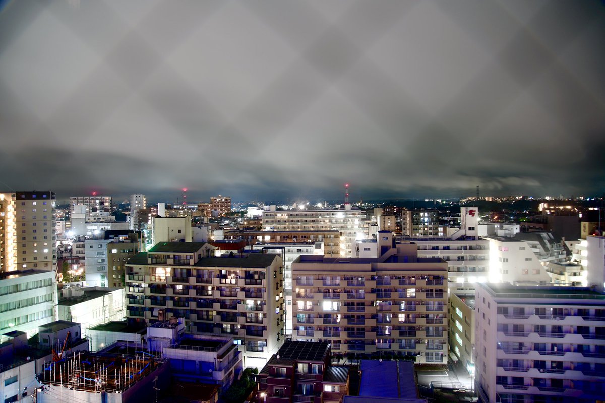 tm_m2w's tweet photo. 夜の街は好きですか？
#ファインダー越しの世界 #diary_photo_japan #ノスタルジーな瞬間を #夜のま�� #夜景 https://t.co/jiXN7D1tQb