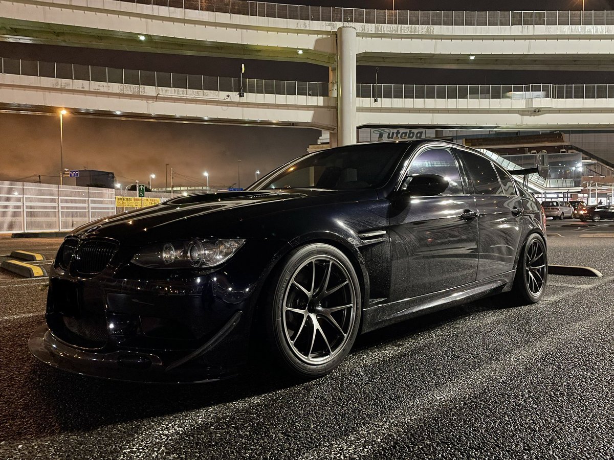takashi_runcar's tweet photo. 雨でも安心して踏める脚と靴です
#大黒
#RUNCAR
#M3
#アラゴスタ
#A052 https://t.co/85qHniPPsQ