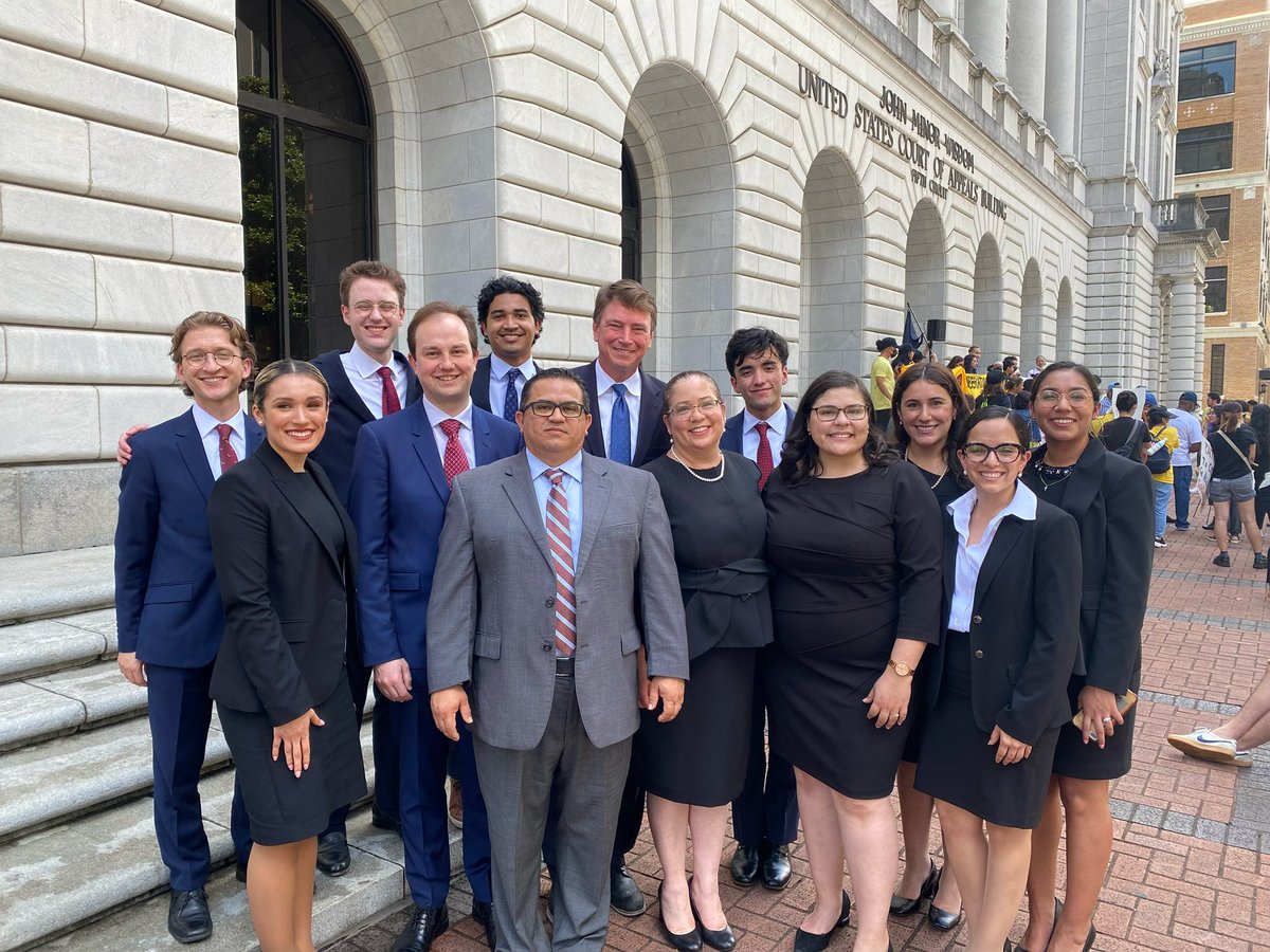 The <a href="/MALDEF/">MALDEF</a> team at last week’s 5th Circuit DACA oral argument lead by the brilliant Nina Perales. Kudos also to the MALDEF interns who worked long hours to make sure everything went smoothly. Representing the #956 #210  #202 &amp; everything in between. <a href="/GarciaandGarcia/">GarciaGarciaLaw</a> <a href="/RopesGray/">Ropes & Gray</a>