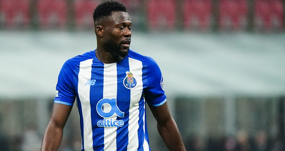 FCMarseille's tweet photo. Mercato OM : Mais quel est l'âge de la recrue Mbemba ? - https://t.co/t7rfYa6kwU https://t.co/5eI0Py1nWR