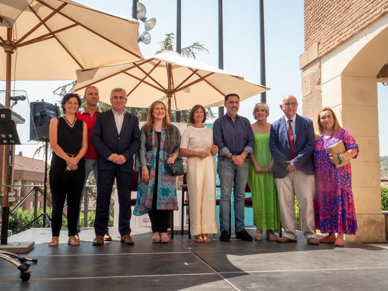 En marcha la XIV Feria Nacional de Alfarería y Cerámica de Navarrete - is.gd/JcUCeY