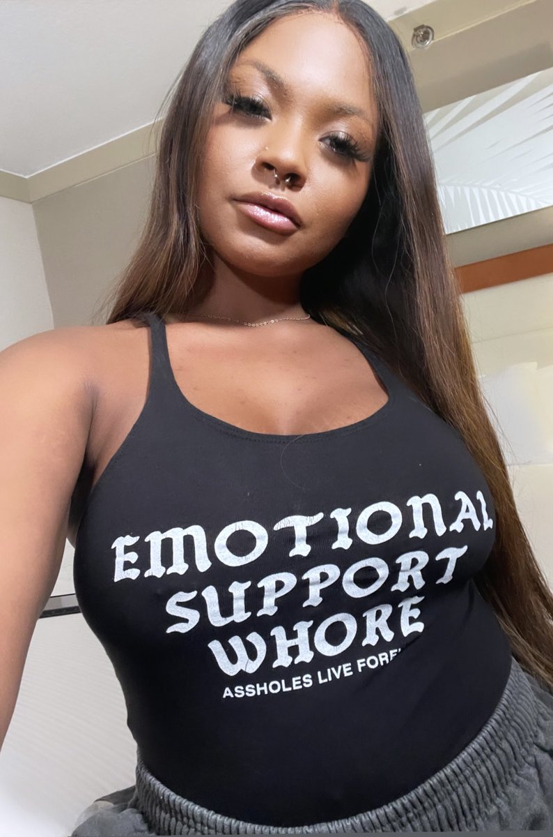 Avery Jane The FuckMachine™️ on Twitter: "RT @AveryJaneXO: I’m not a girlfriend. I’m an"