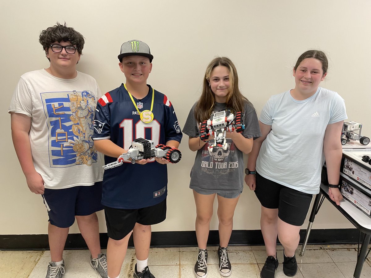 StoughtonPS's tweet photo. Students in the EV3 LEGO BattleBots class at our STEM summer camp for incoming 7th, 8th &amp; 9th graders spend the week building their bots &amp; then "battle" on Thurs. The championship went multiple overtime periods! The students who made the finals are pictured here. @crowleyscience https://t.co/OWdZ4ExUvd