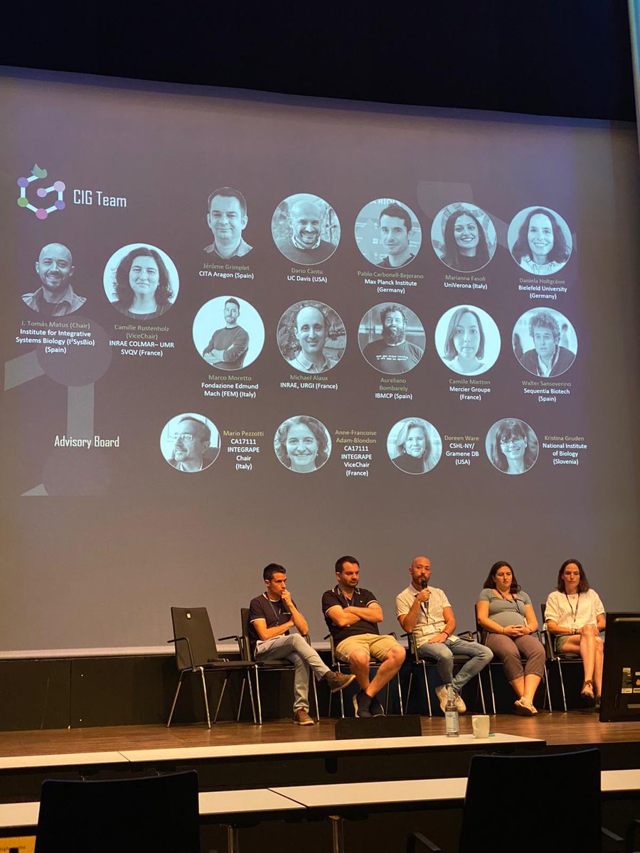 We had the great chance to present #grapedia in the #gbg2022 conference. Thanks for the interest &amp; enthusiasm! <a href="/COSTprogramme/">COST</a> <a href="/JKI_Bund/">Julius Kühn-Institut</a>