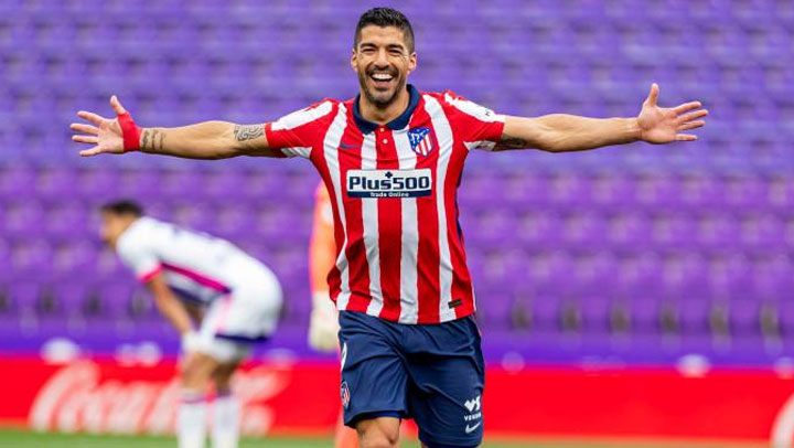 InformacinReal7's tweet photo. 🚨 ATENCIÓN 🚨
Luis Suárez sería nuevo jugador de Peñarol https://t.co/QEsenz4VTO