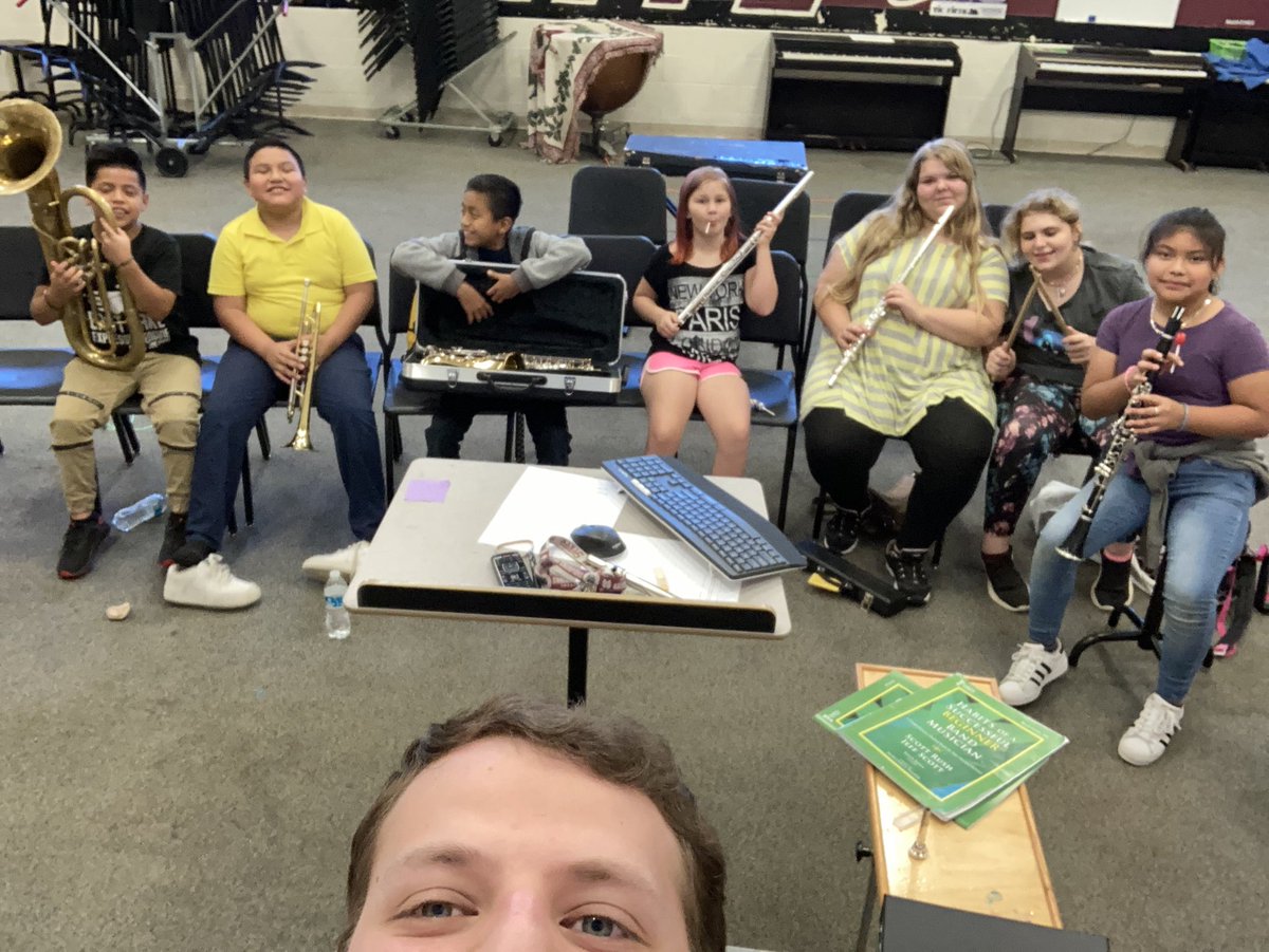 elafa_wildcats's tweet photo. The East Lake Elite just finished an awesome week for their summer band camp! 🤩 #vamoswildcats https://t.co/pJUFB0vOsz