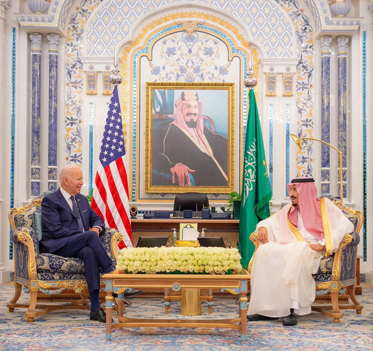 Sami_Alhomood's tweet photo. 💚🤍 فخور بوطني 🇸🇦 🤍💚
أسأل الله تعالى الذي أعزنا بهذا الوطن #السعودية_العظمى
أن يحفظ ولاة أمرنا ويسددهم ويجري على أيديهم كل خير لبلادنا وأمتنا الإسلامية

#القمة_السعودية_الأمريكية #الملك_سلمان #ولي_العهد #محمد_بن_سلمان #قمم_جده https://t.co/fFN5jhfbMS