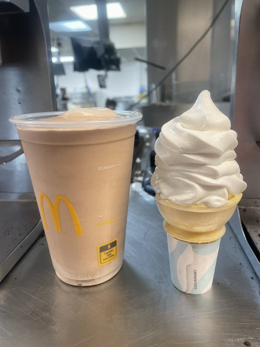 VolChiefMan31's tweet photo. Quit playing with me! This is what I do!!!! 🍦🍦🍦🤣 #ifixshit https://t.co/DkObvetDI3