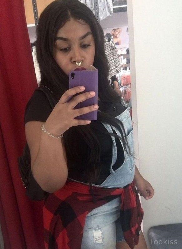 Sarinha, 49 Dunkle, Wild und nicht immer anständig, grins 💚
➡️Chat mit Sarinha 💬
Zum Profil: 👉 twitflirts.com/u/Sarinha
...