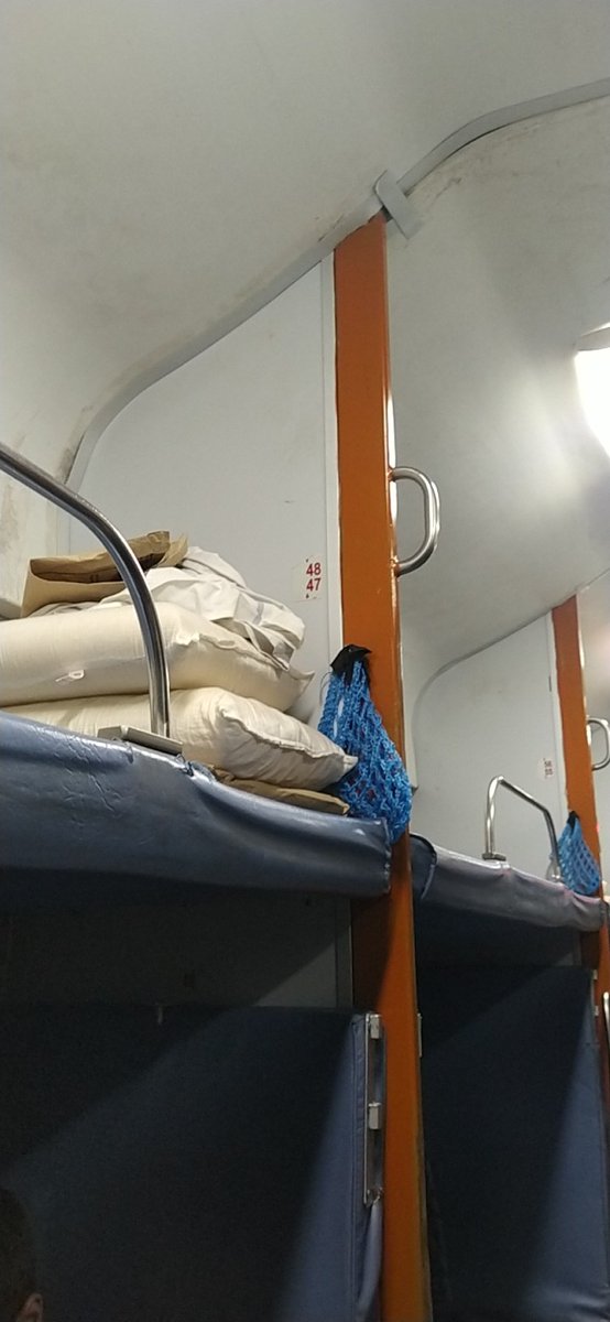 creativearnab's tweet photo. @RailwaySeva PNR-4233037170 Trn:12220 Dt:15-07-22 Frm SC to PUNE Cls:3A P1-B9,48 !! No pillow cover and the staff was extremely rude when asked why there was no pillow cover!!! Can you help?? https://t.co/CBOcA0D47I