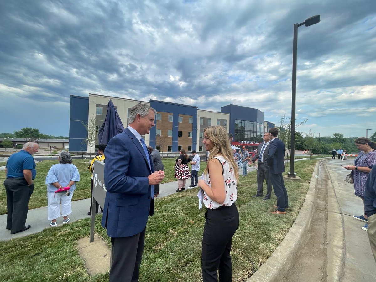KansasCityKSCC's tweet photo. KCKCC celebrated the ribbon cutting at Centennial Hall &amp; the unveiling of the new sculpture "Ascension" Friday. Thank you to everyone who made this project possible, and we cannot wait to welcome students in a few short weeks! #KCKCCProud @KCKCCPrez @RogerMarshallMD @tamibartunek https://t.co/AZwqOcJLn9