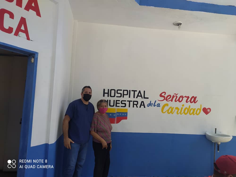Hspital_SS's tweet photo. #15Jul/ Gracias a la conformación y activación de la Organización de las Brigadas Comunitarias/Militares BRICOMILES en nuestro municipio, nuestra Institución se efectuaron labores de recuperación y embellecimiento en fachada de Emergencia Pediátrica. https://t.co/YnnPgViSWk