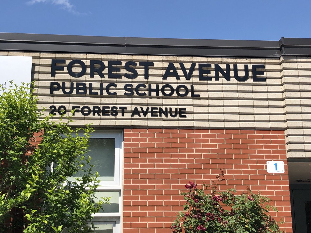 Thank you Leo and team for keeping Forest Ave. PS safe and clean. ⁦<a href="/FacilitiesPDSB/">Facilities and Maintenance at PDSB</a>⁩ ⁦<a href="/CUPE2544/">Cupe2544</a>⁩