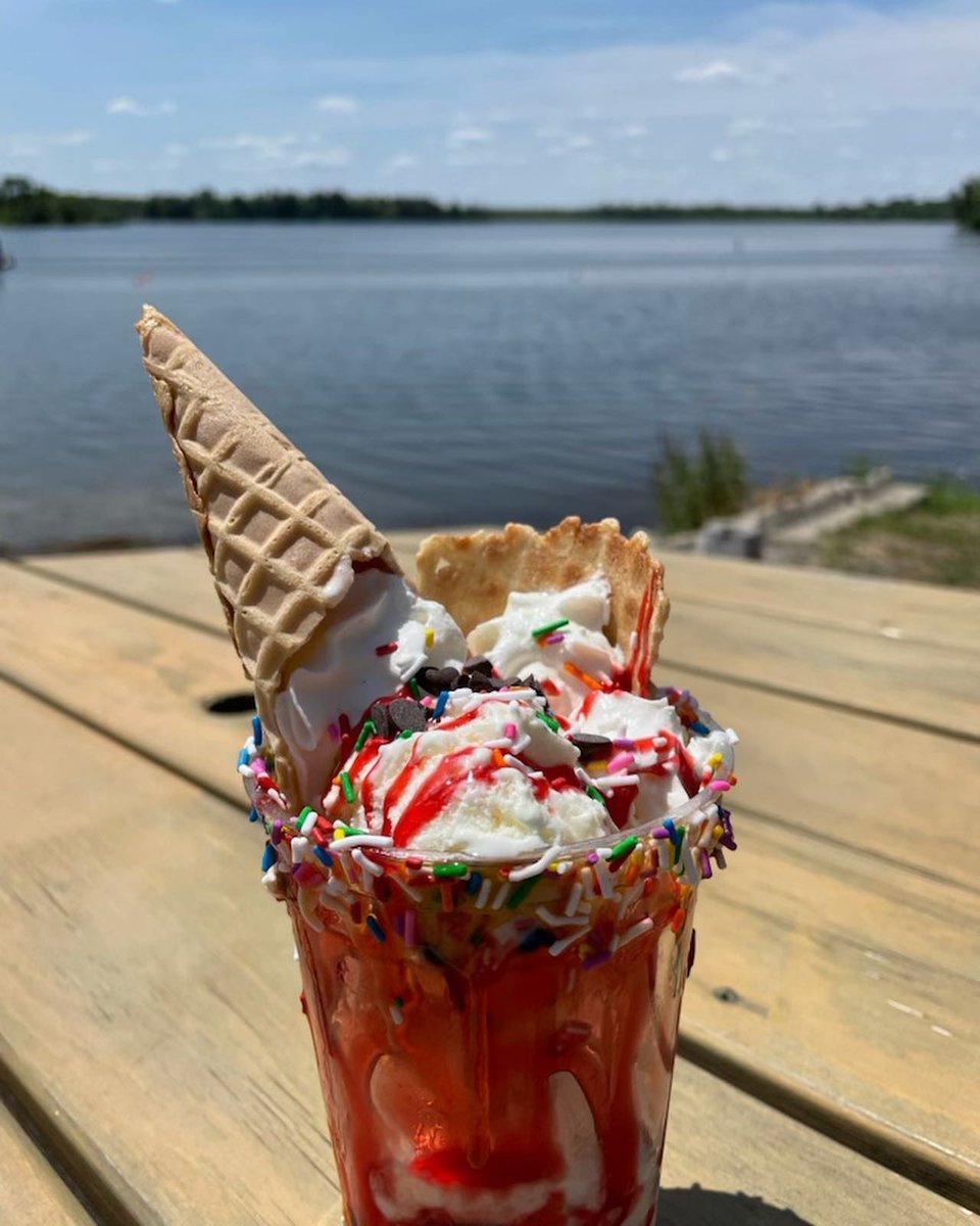 Saturday Special LICS! Lakeside Ice Cream Shack. Open 12-8.

Raspberry Sundae Special, enjoy a rainbow sprinkle rimmed vanilla sunday with a crumbled waffle cone topped with whipped cream and sprinkles for $6!