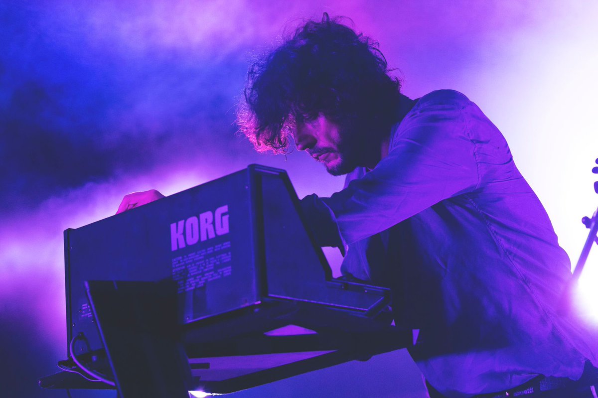 MetaErmal's tweet photo. Questa era Novara ieri. ❤️ 
Che si fa stasera a Villafranca di Verona? https://t.co/4yLqHrSkGG