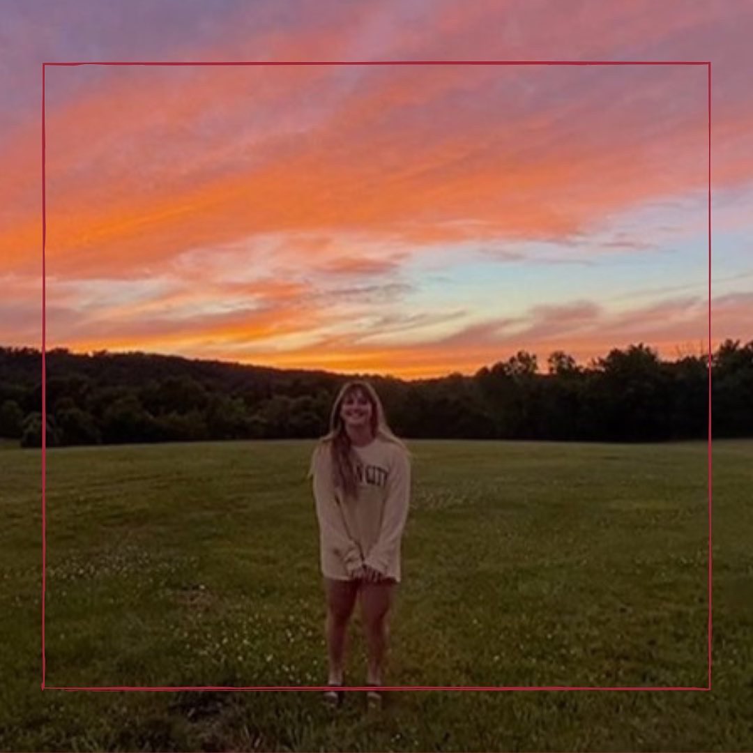 What is Elizabeth up to this summer?

She’s been going to the beach, hanging out with friends, and lots of field hockey! She can’t wait for the Fall! #SummerCheckIn #GoDucks