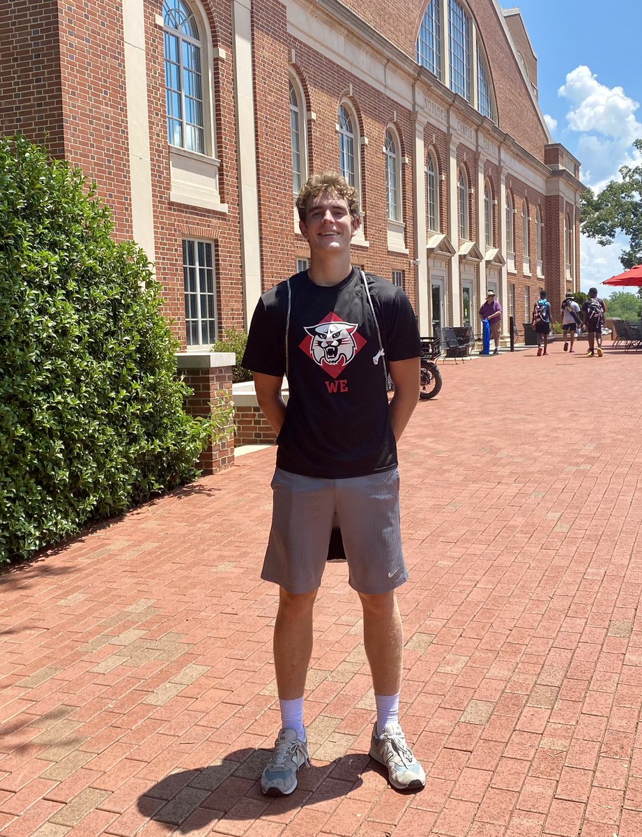 I had a fun camp today at Davidson! I went 3/3 on my 1-on-1s. Thank you to <a href="/_CoachMunch/">Vince Munch</a> <a href="/porter_abell8/">Porter Abell</a> and <a href="/Scott_AbellFB/">Scott Abell</a> for the great camp.