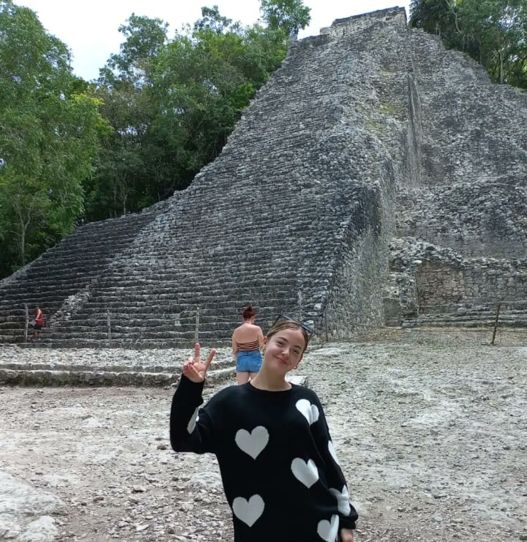 CobaMayan's tweet photo. Welcome Ellie to Coba Mayan TraditionsππΏπ²π½ @TUIGroup
#cobamayantraditions #tuicollection #mayantraditions #mayanculture #pyramid https://t.co/hycdjATLGD