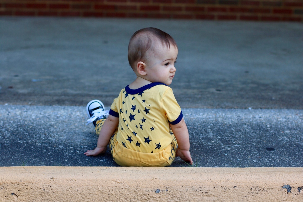 Yellow Star Leggings &amp; Tee

#doodlelove #thedoodlepants #doodlepants #cottonleggings #matchingsets #hoodieseason #kidhoodies #matchingtee #twinning #cutekidclothes #comfykidclothes #babyleggings #kidleggings #ootd #spacecollection #yellowstar