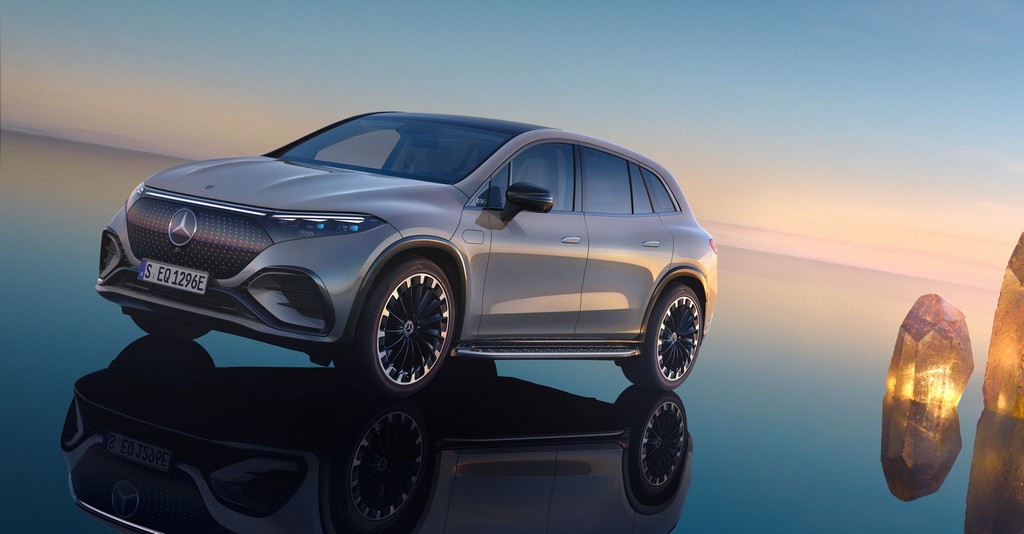 AutomediaMK's tweet image. Автомобилите на Mercedes-Benz нудат најмногу иновации is.gd/Z6pxQO