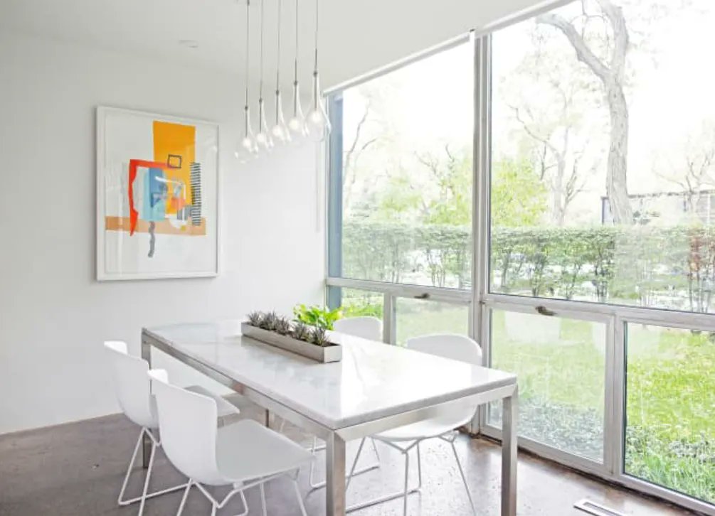 Rob_Laub's tweet photo. 6 Things Real Estate Experts Want Buyers to Know About Floor-to-Ceiling Windows
https://t.co/zKfO6UFaKG
#homebuyers #homeowners #windows #floortoceilingwindows #realestate #expertadvice https://t.co/qsCPB954W2