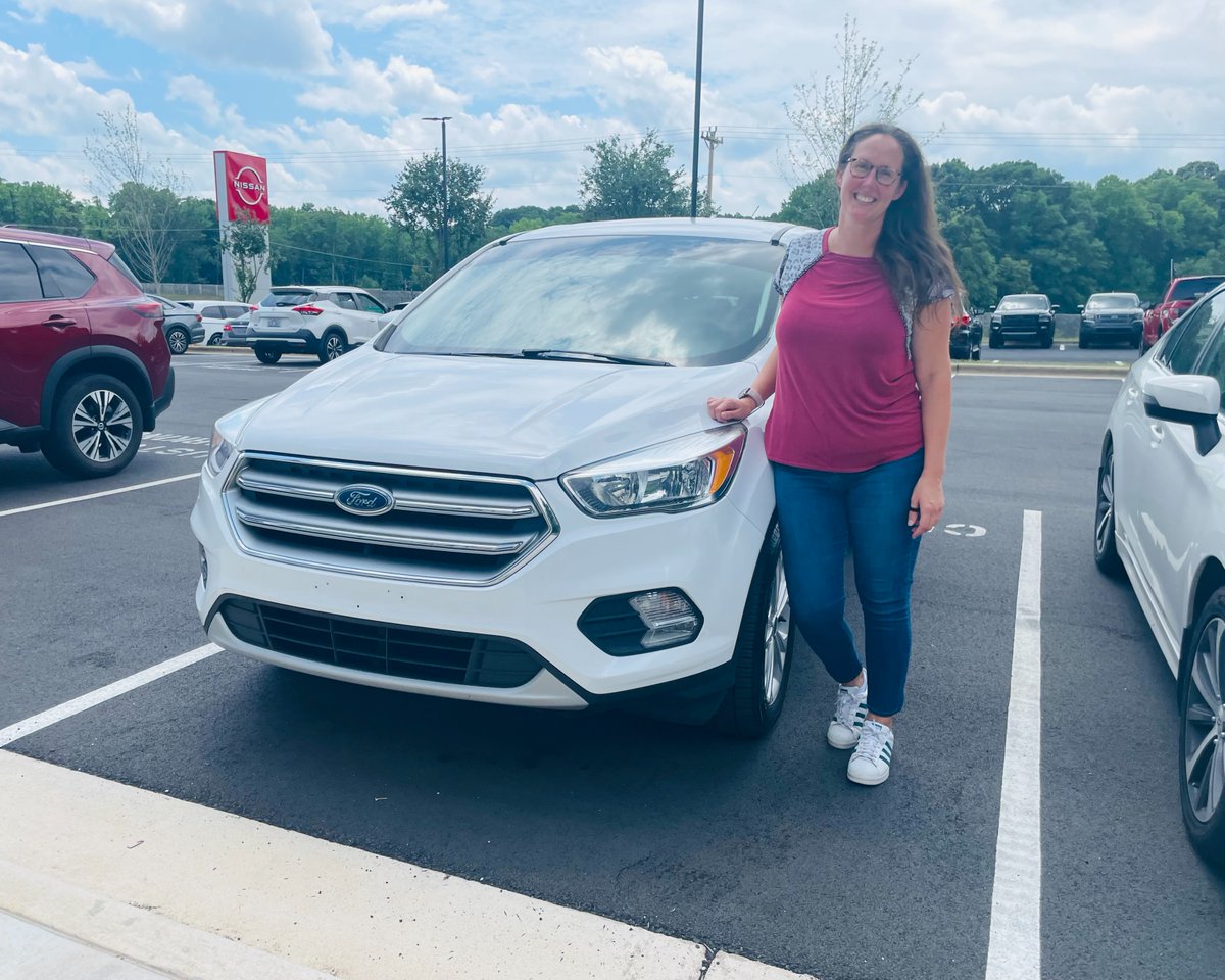 Here is Ruth and her new 2017 Ford Escape! 

We hope you LOVE it. Congratulations!

#FlowNissanStatesville #FordEscape #BuyFlowCars #FlowPreOwned #HappyCustomer