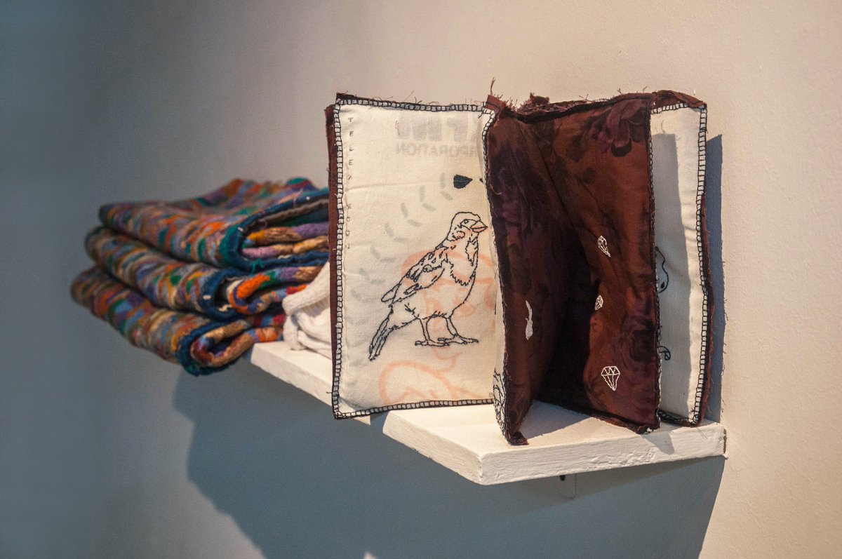 July exhibitions <a href="/mono8gallery/">MONO8</a> :

Pepe Delfin
"Tiger Got to Sleep, Bird Got to Land"

Miguel Puyat
"How Lovely Is the Silence of Growing Things"

Con Cabrera
Kat Medina
"Every Time the Needle Fits"