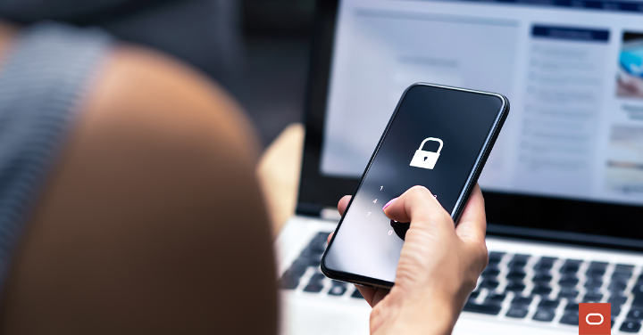 bradchapin's tweet photo. As a proud sponsor of Black Hat USA, please stop by @OracleComms booth and learn how @Oracle can help protect voice security for unified communications and contact centers #BHUSA  https://t.co/TOrRkS3cx7 https://t.co/EAaZkXcQa5